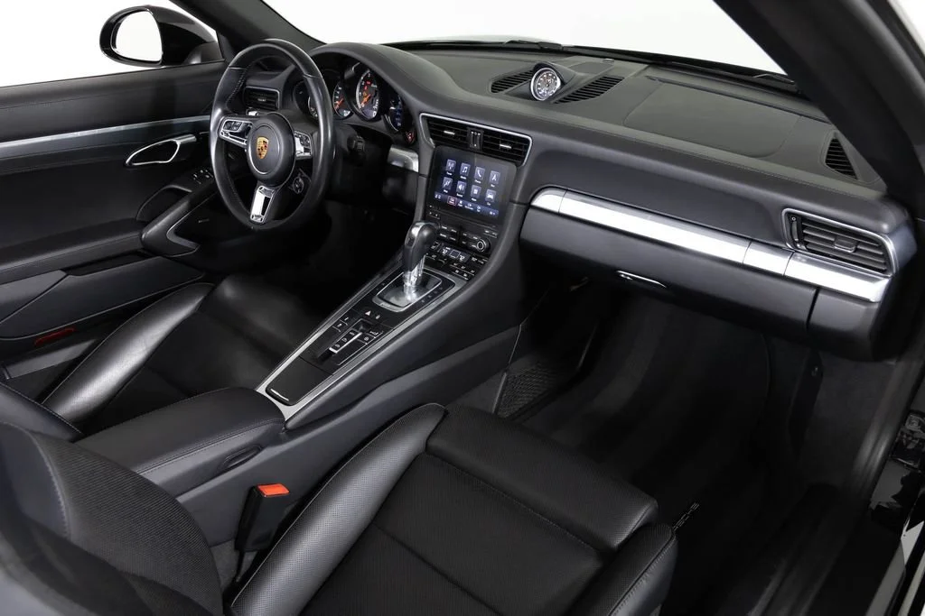 Used 2019 Black Porsche Turbo image 38