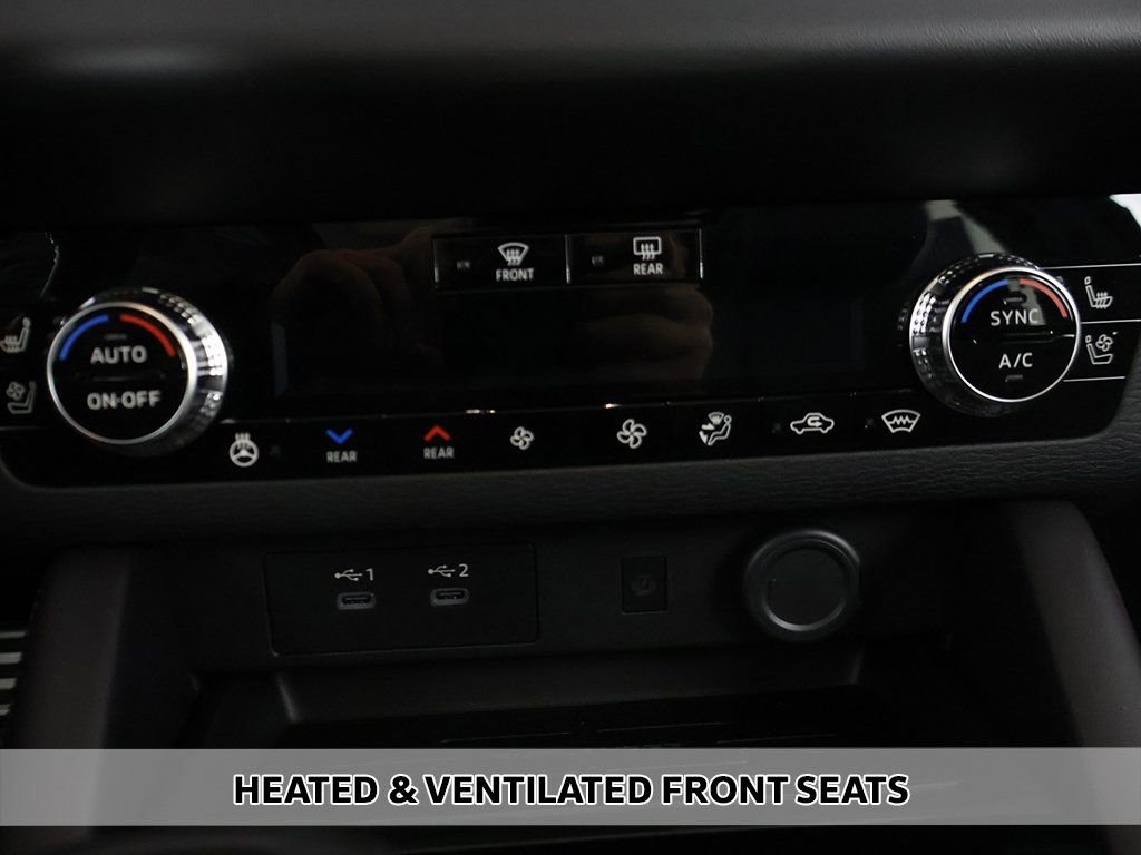 2025 Mitsubishi Outlander SEL - Photo 9