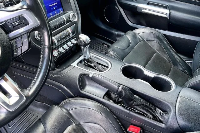 Used 2019 Silver Ford GT Premium image 15