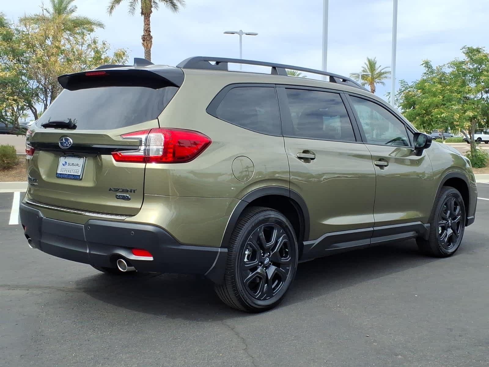 New 2026 AUTUMN GREEN METALLIC Subaru Onyx Edition Touring 7-Passenger image 7