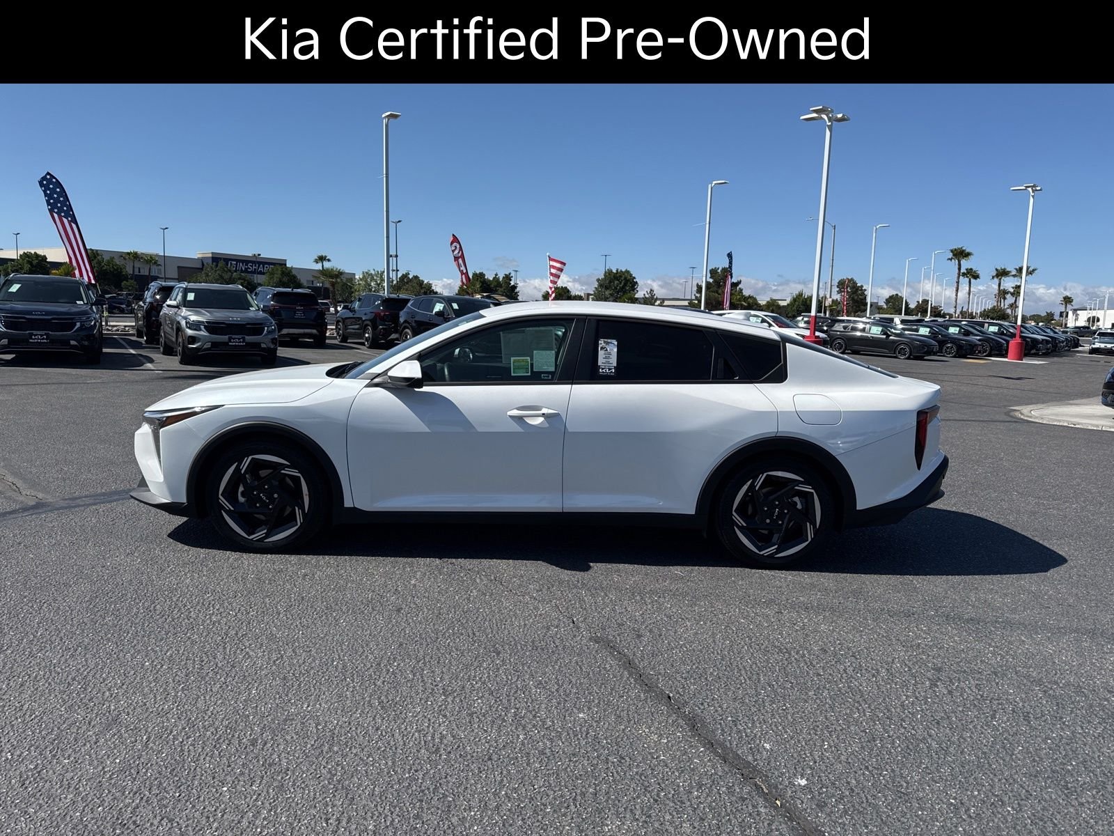 2025 Kia K4 EX - Photo 10