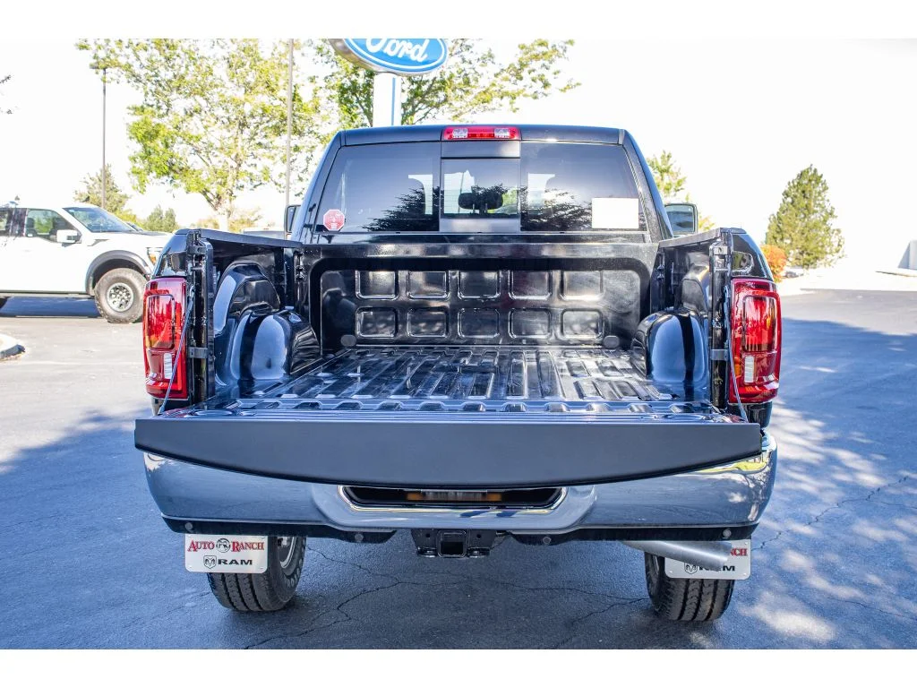 2025 RAM Ram 2500 Pickup Big Horn - Photo 11