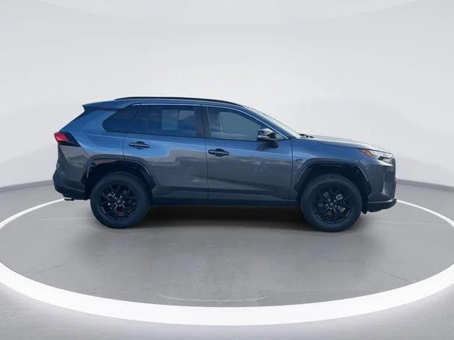 Used 2022 Gray Toyota XLE image 8