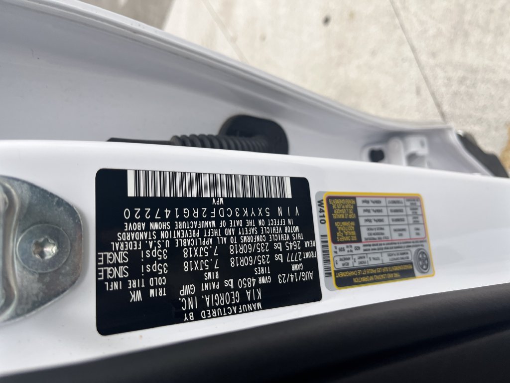 Used 2024 White Kia EX image 23