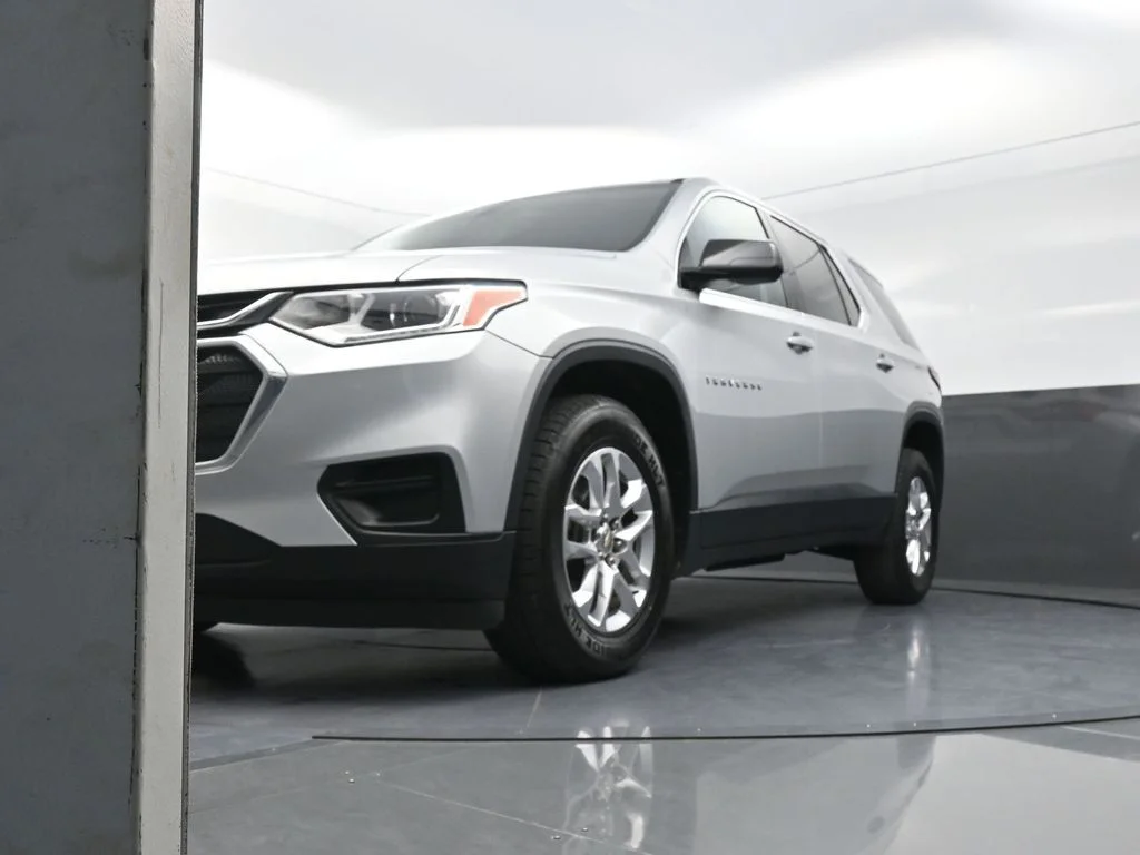 Used 2020 Silver Chevrolet LS image 23