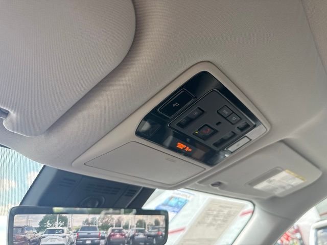 Used 2025 Black Toyota Platinum image 44