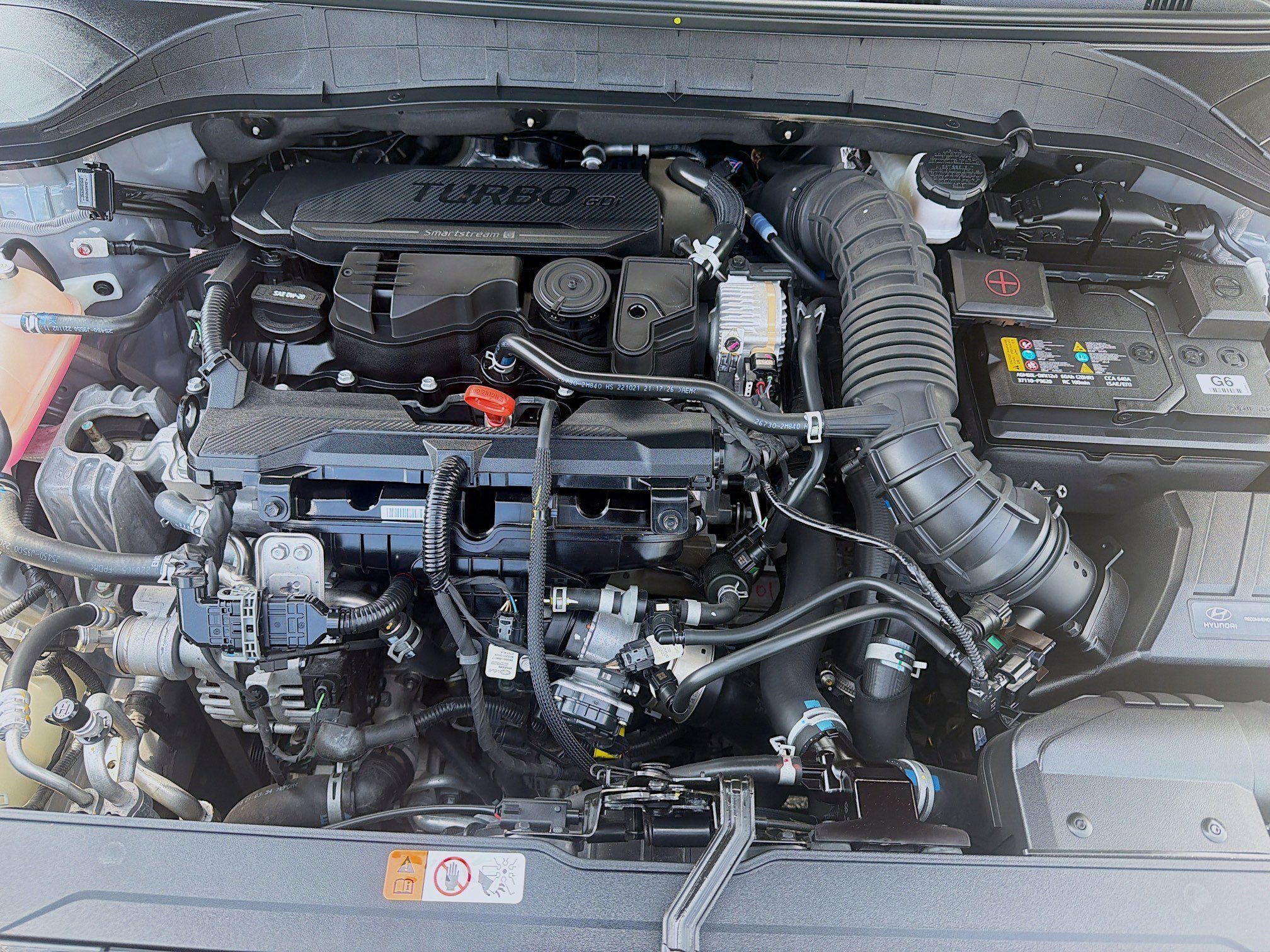 Used 2023 Ecotronic Gray Hyundai Limited image 33