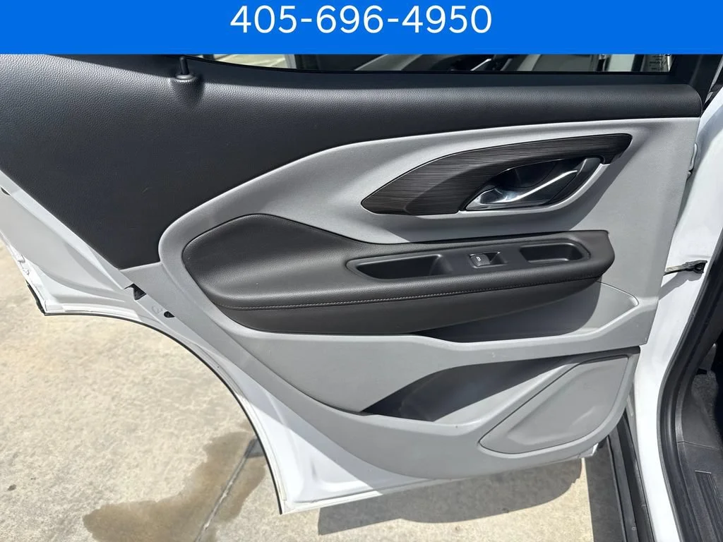 Pre-Owned 2021 GMC Terrain SLT