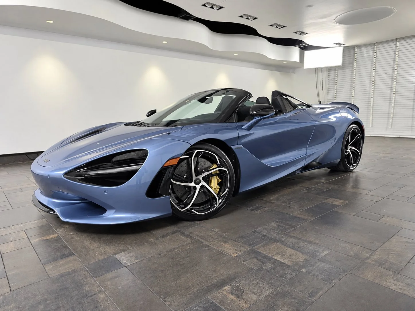 2027 McLaren 750S