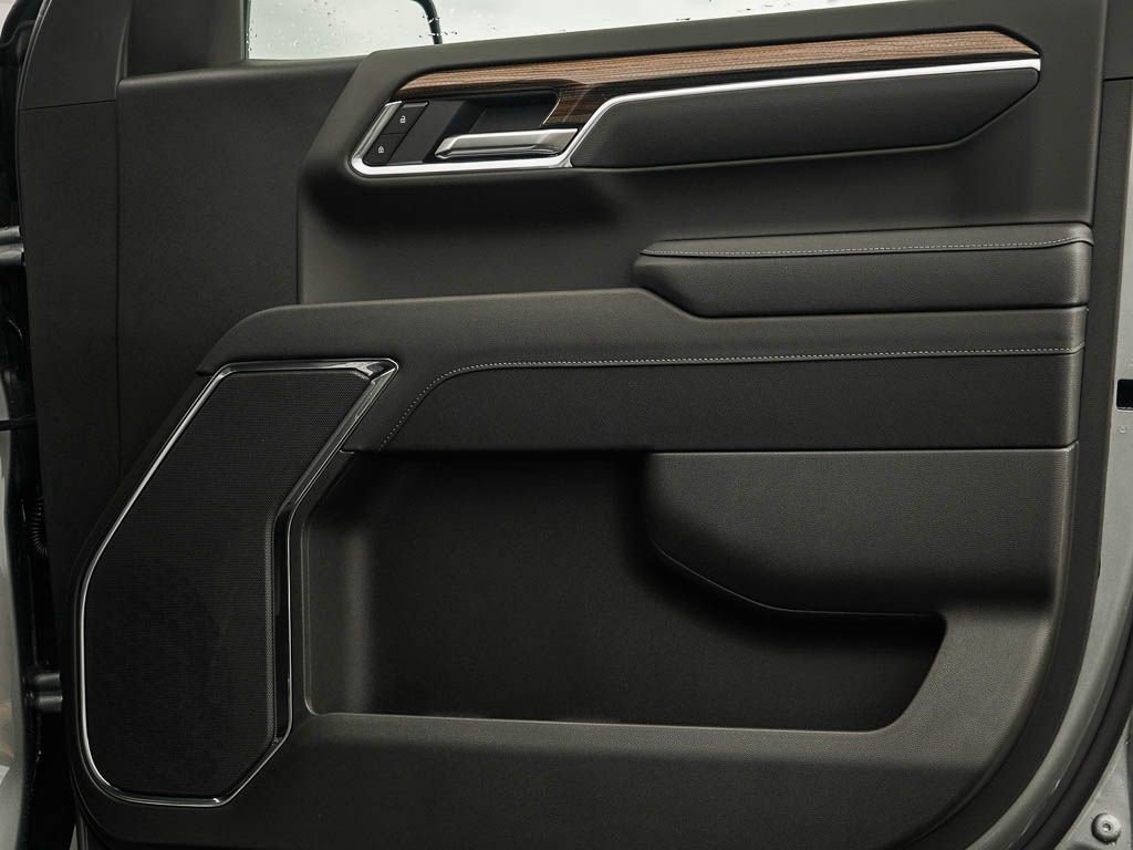 2025 Chevrolet Silverado 1500 LT - Photo 7