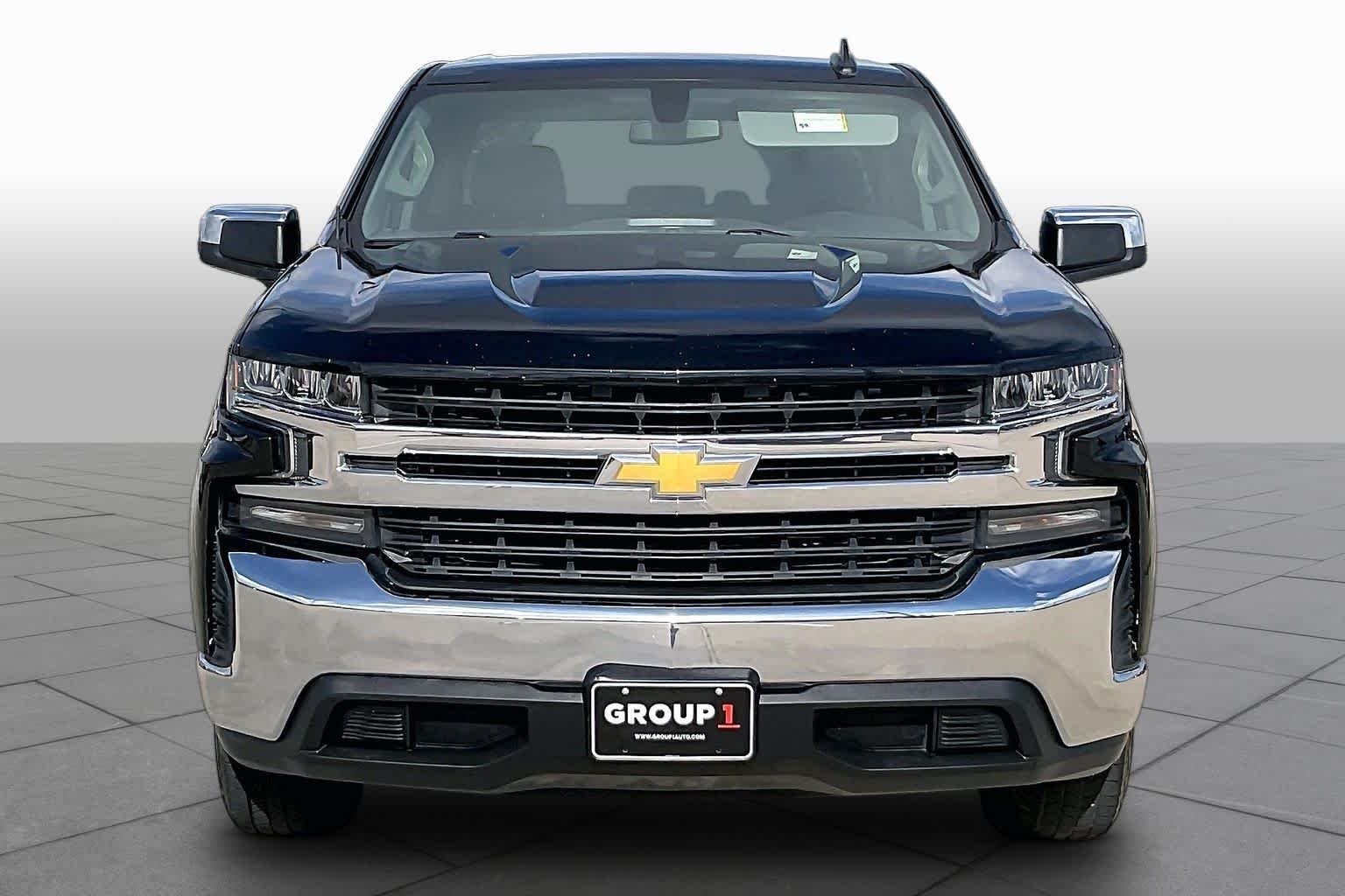 Used 2020 Black Chevrolet LT image 3