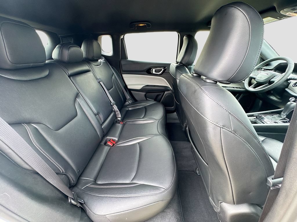 2025 Jeep Compass Limited - Photo 28
