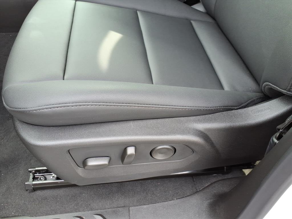 2026 Chevrolet Colorado Trail Boss - Photo 12
