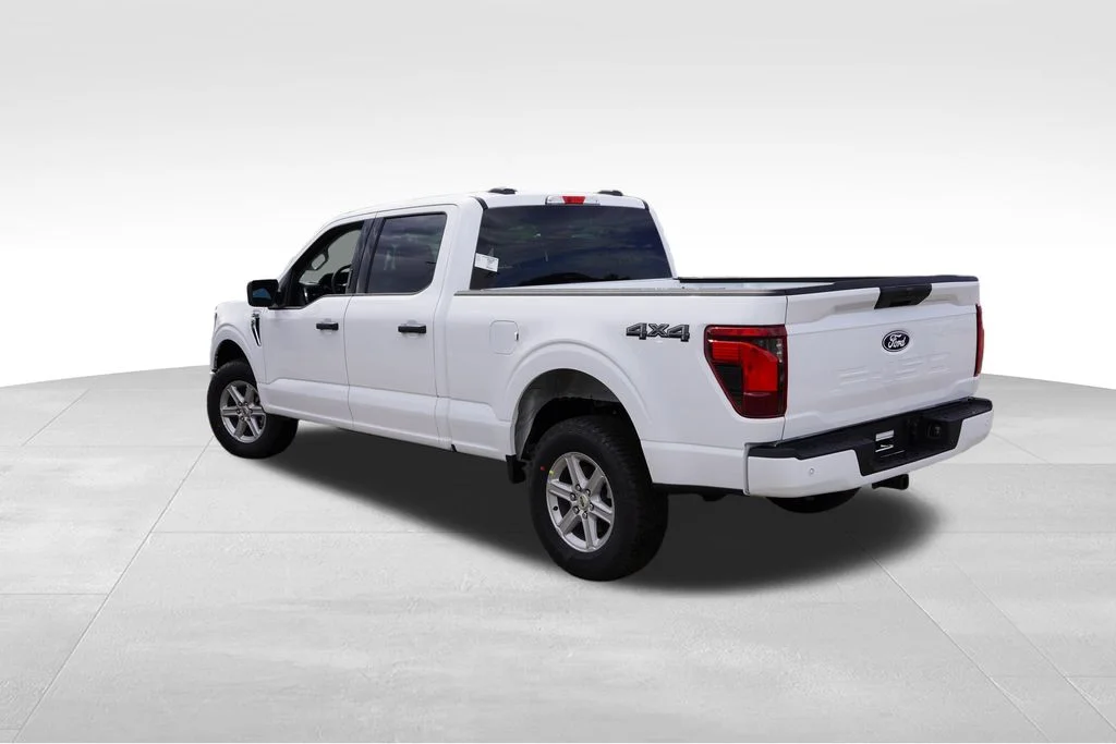 New 2026 White Ford XLT image 5