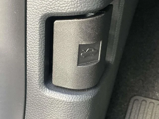 New 2026 Gray Ford XL image 15