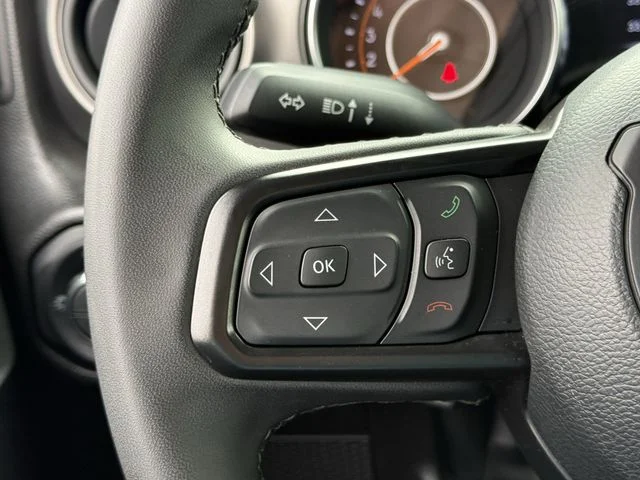 Used 2023 Black Jeep Sport S image 10