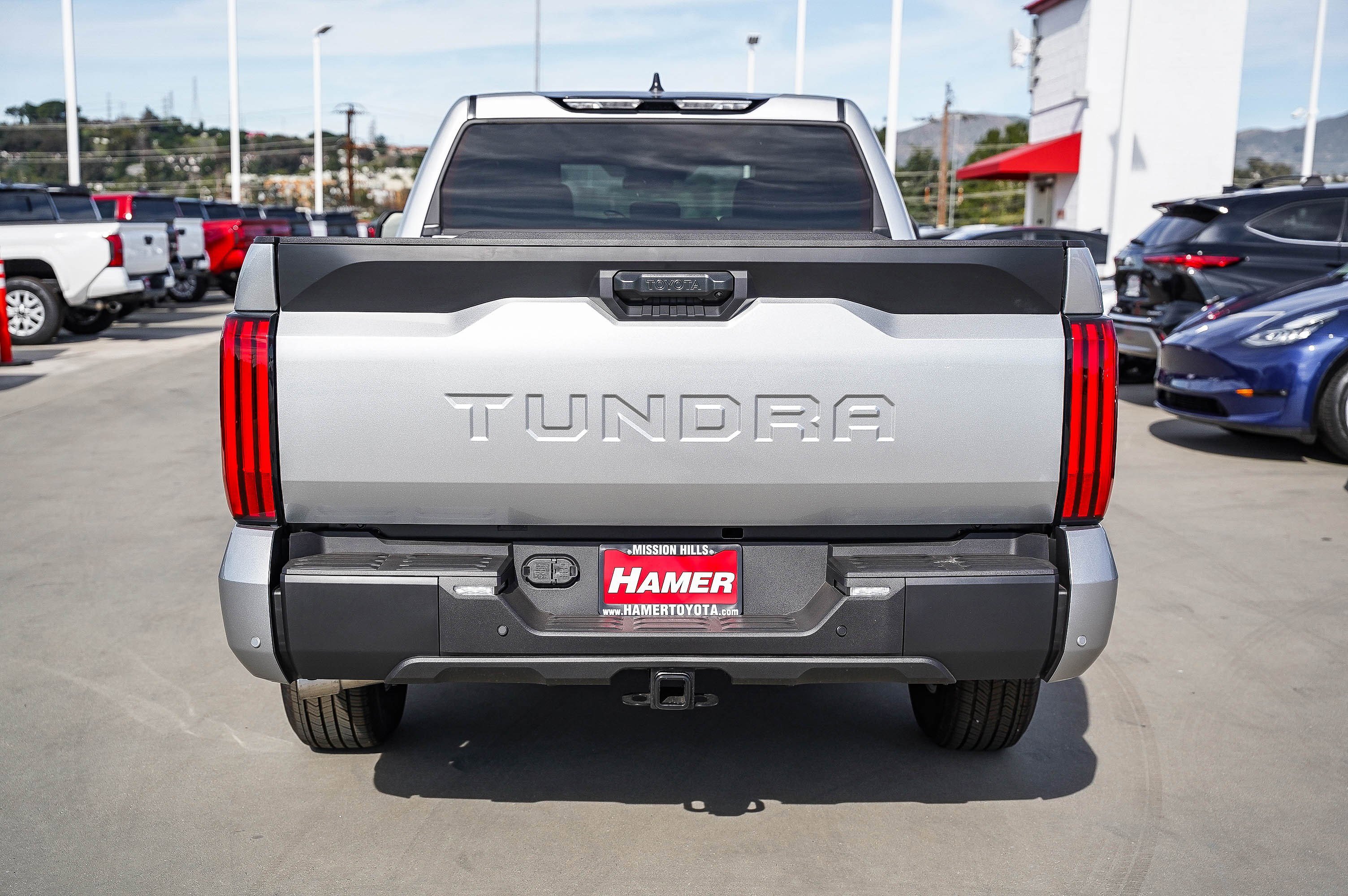 2026 Toyota Tundra SR5 - Photo 9