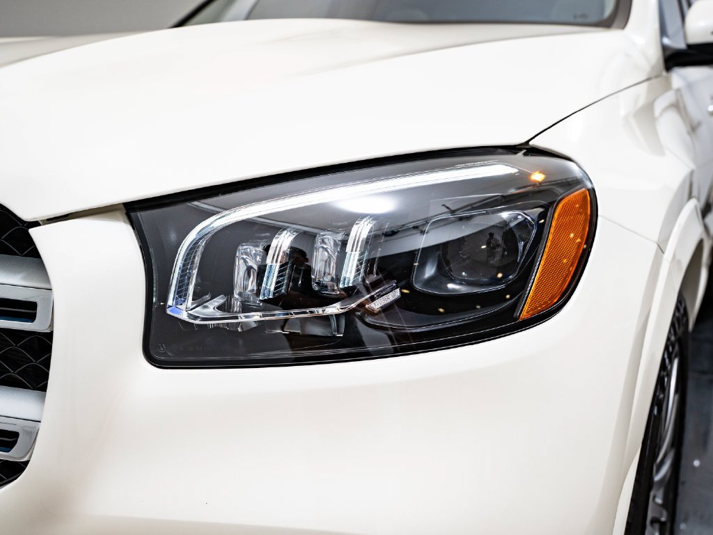 Certified Used 2023 Manufaktur Diamond White Metallic Mercedes-Benz GLS 450 image 15