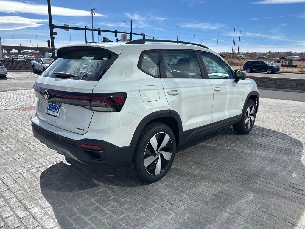 New 2026 Pure White Volkswagen 1.5T S image 5