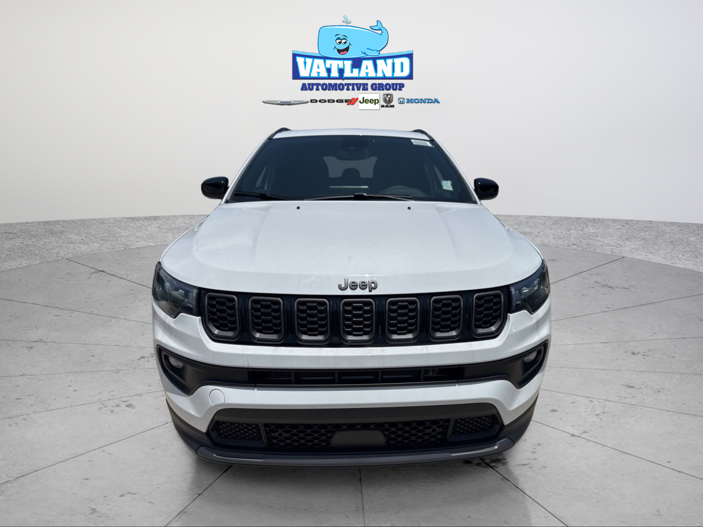 New 2026 Bright White Clearcoat Jeep Latitude image 16