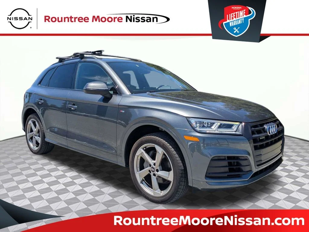 2020 Audi Q5 45 Titanium quattro S tronic Prem Plus's photo