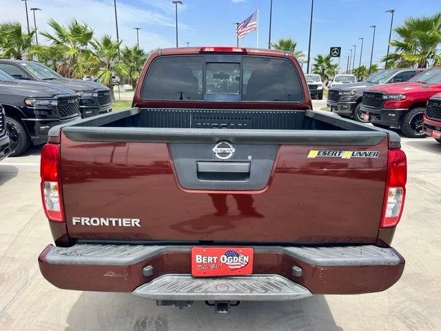 Used 2016 Brown Nissan Desert Runner image 5