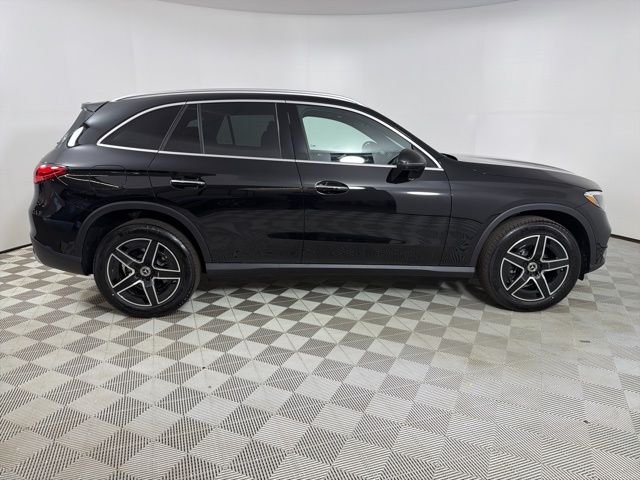 New 2026 Obsidian Black Metallic Mercedes-Benz GLC 300 image 8
