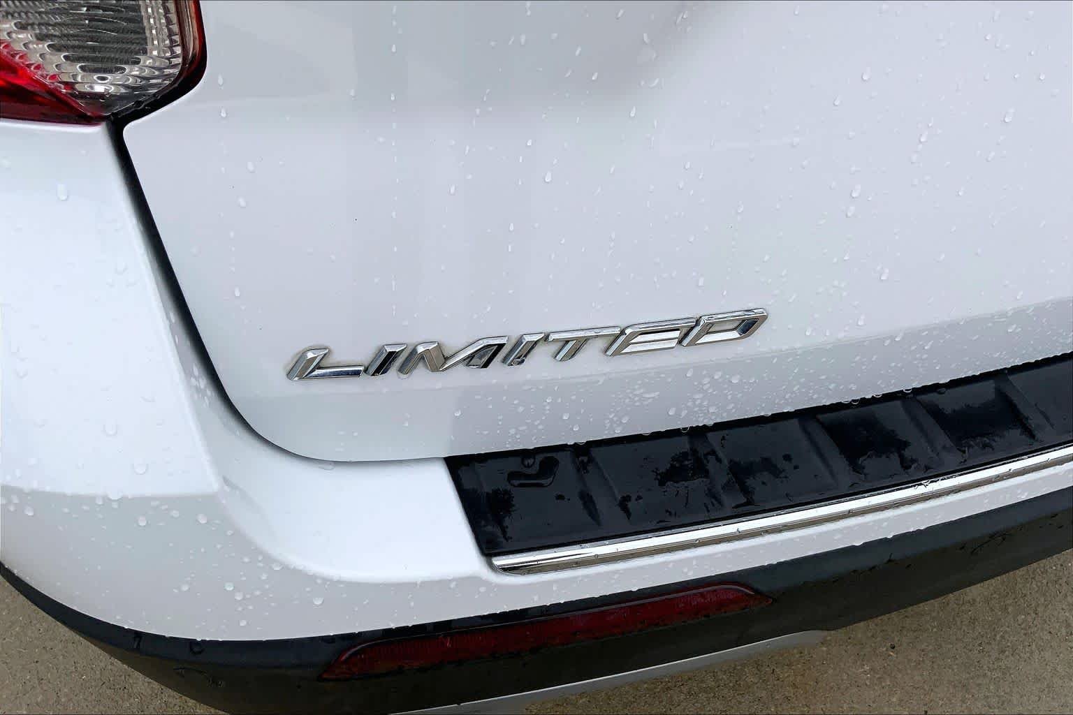 Used 2021 Oxford White Ford Limited image 10