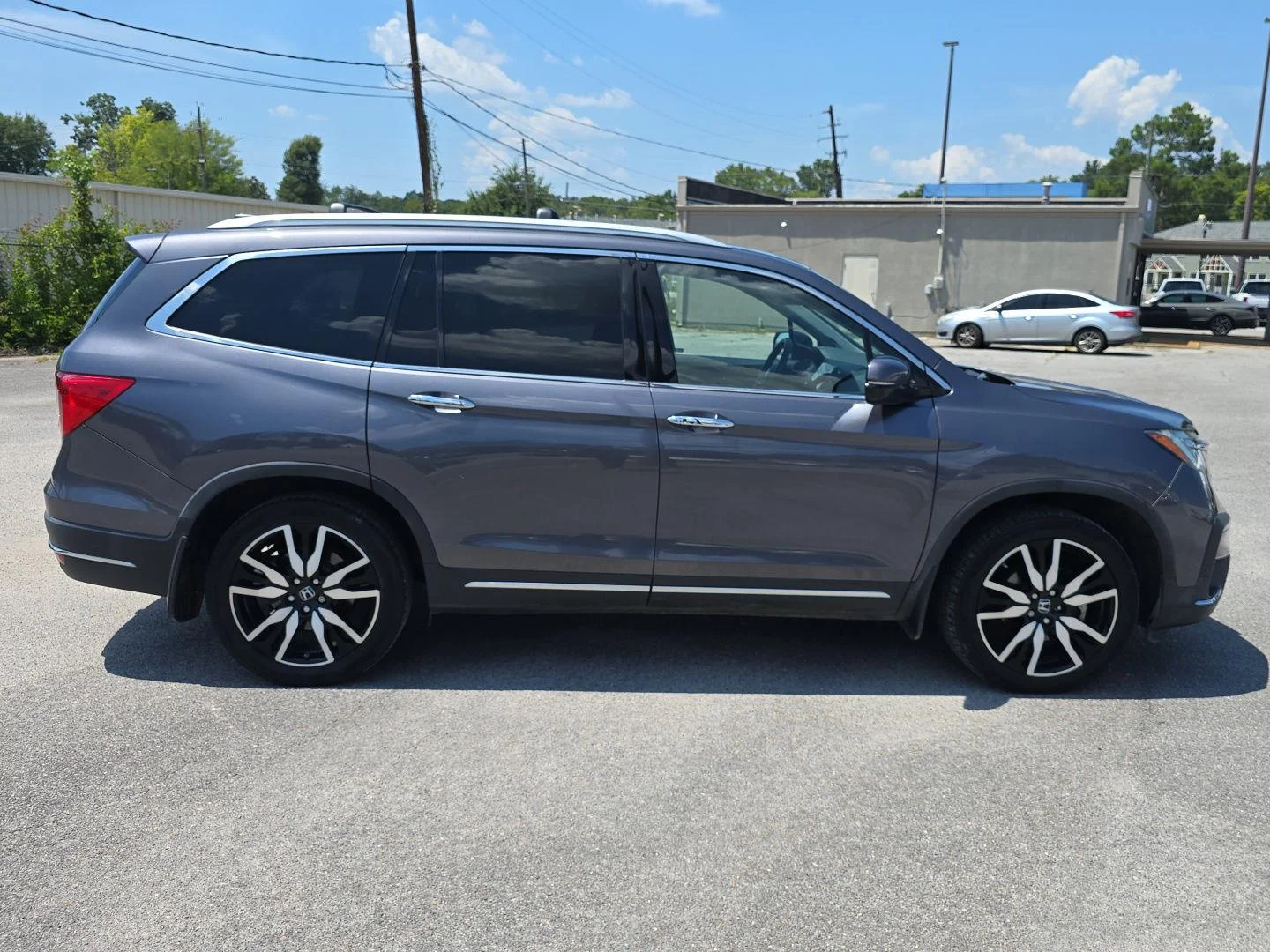 Used 2019 Honda Pilot Touring with VIN 5FNYF5H96KB026351 for sale in Meridian, MS