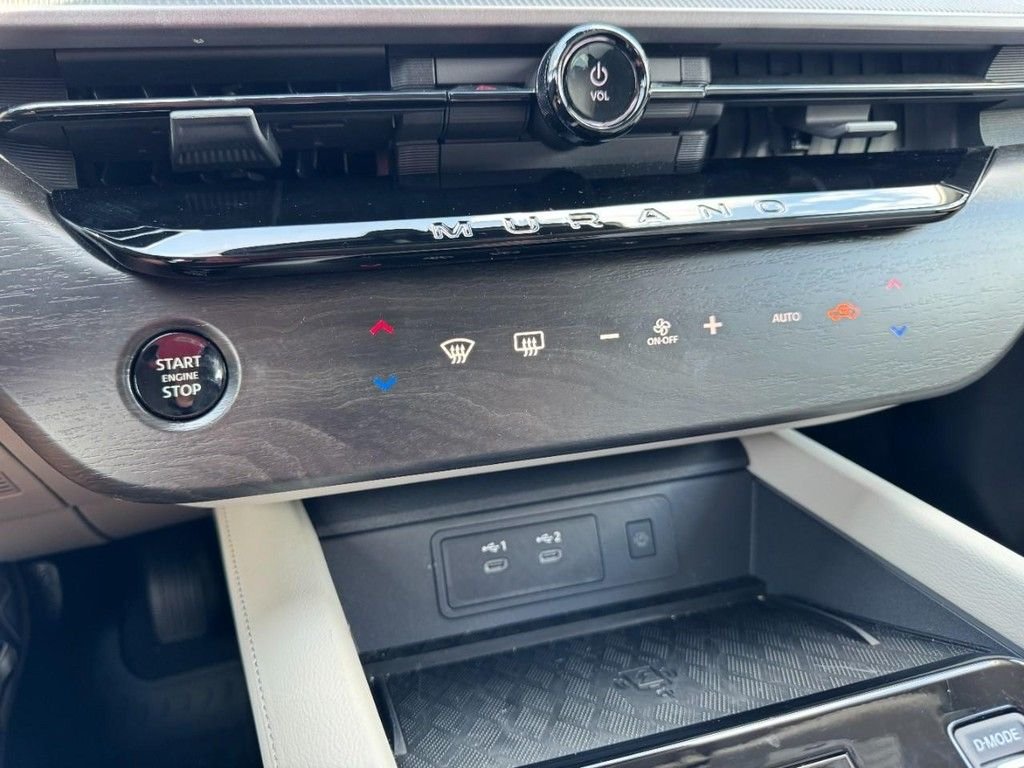 Used 2025 White Nissan SV image 18