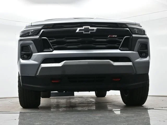 Used 2024 Sterling Gray Metallic Chevrolet Z71 image 10