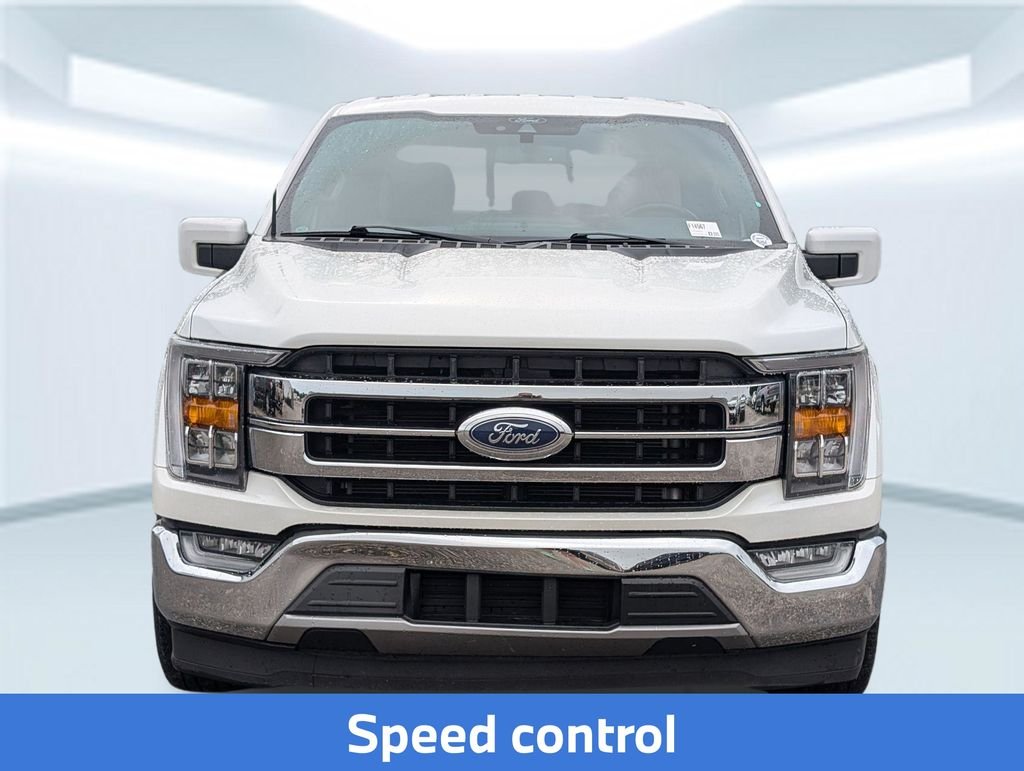 Used 2022 White Ford Lariat image 11