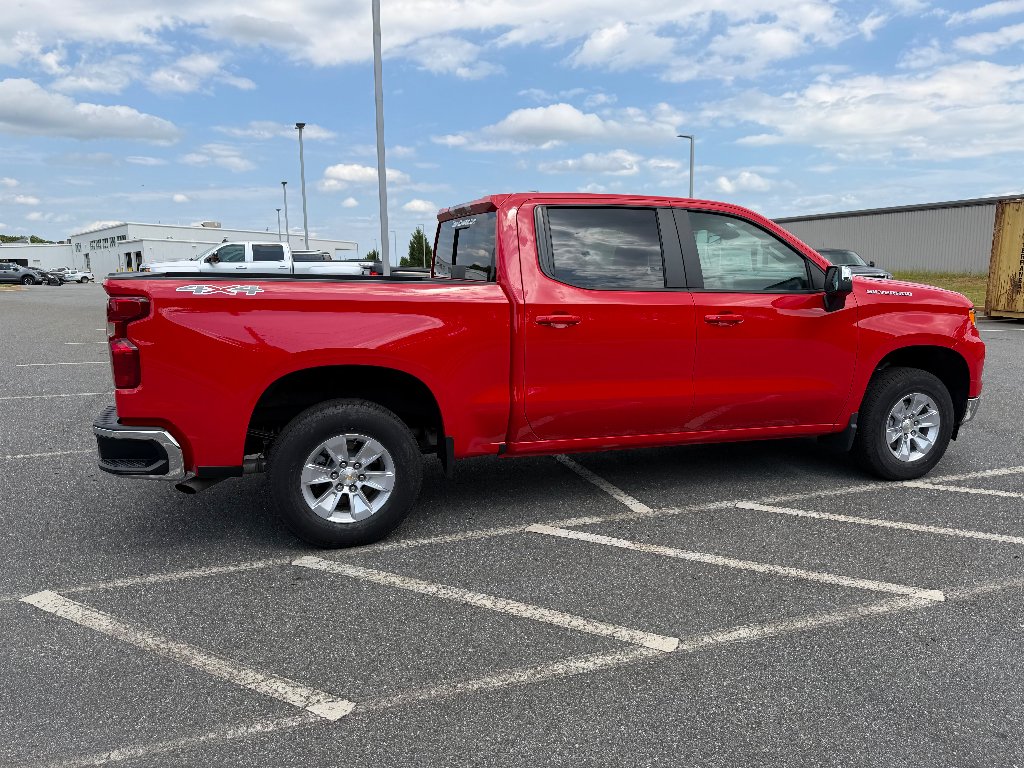 2026 Chevrolet Silverado 1500 LT - Photo 9