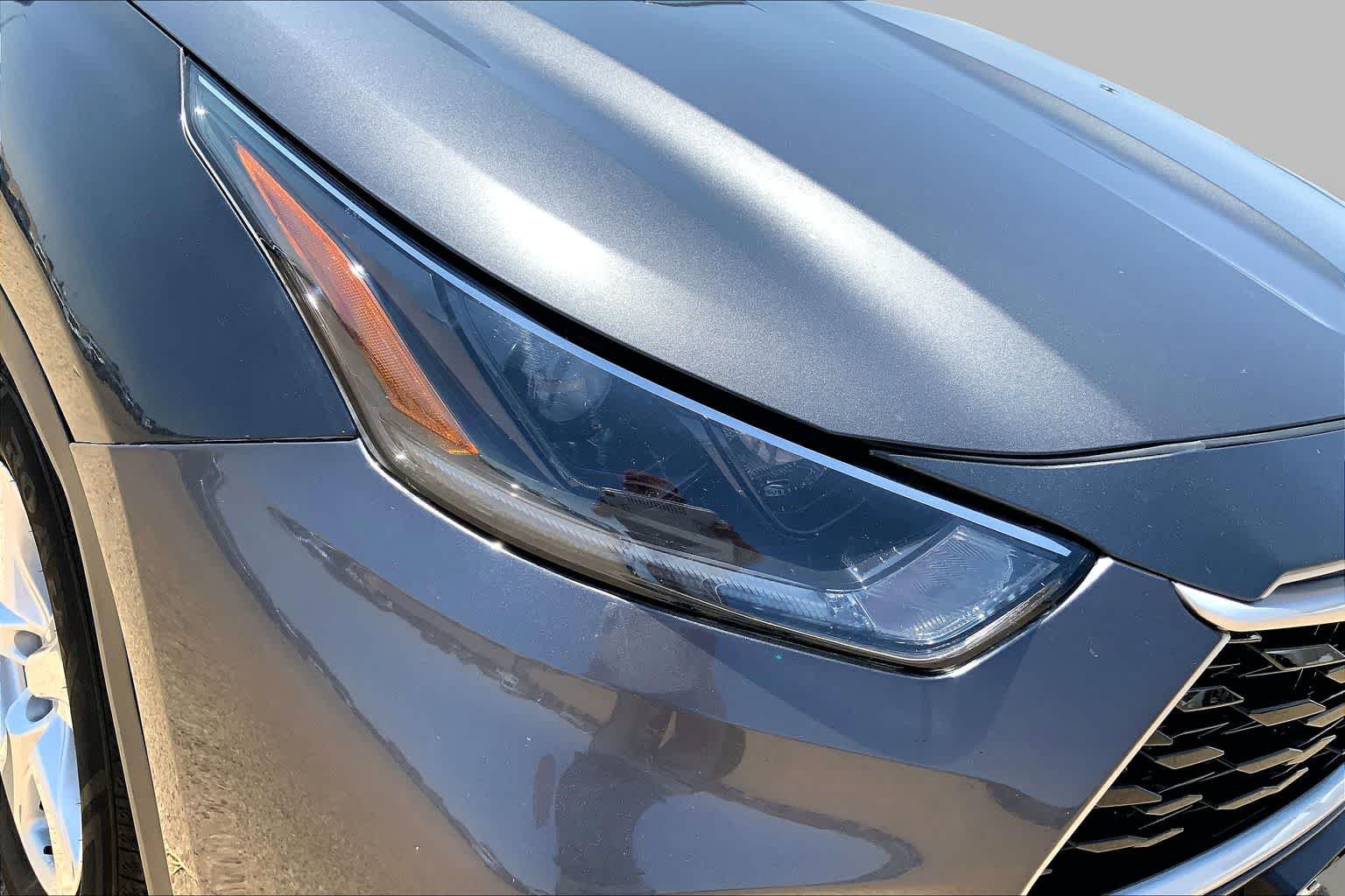 Used 2021 Magnetic Gray Metallic Toyota LE image 36