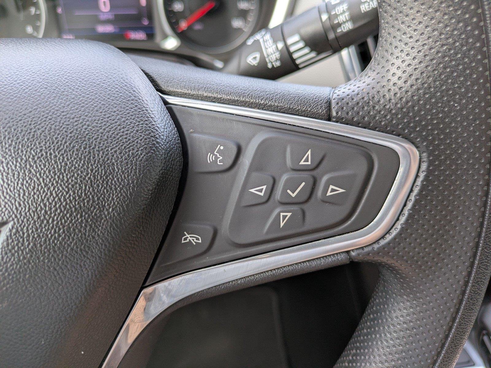 Used 2022 Summit White Chevrolet LT image 23
