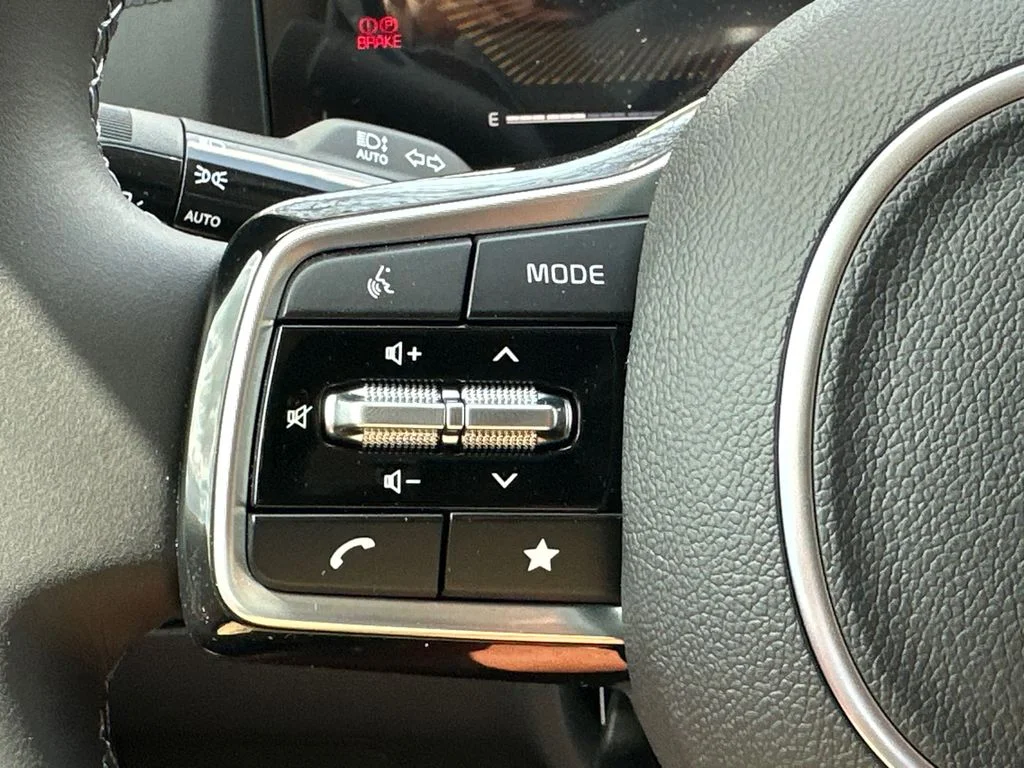 New 2026 Black Kia EX image 27