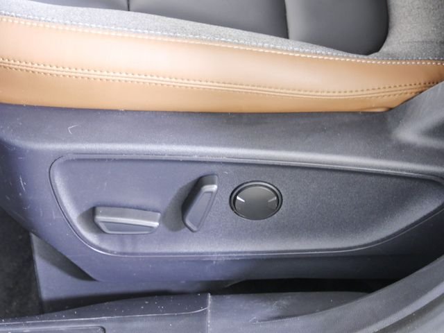 Certified Used 2024 Blue Ford Outer Banks image 21