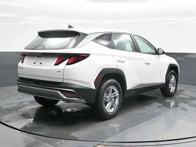New 2026 White Hyundai SE AWD image 9