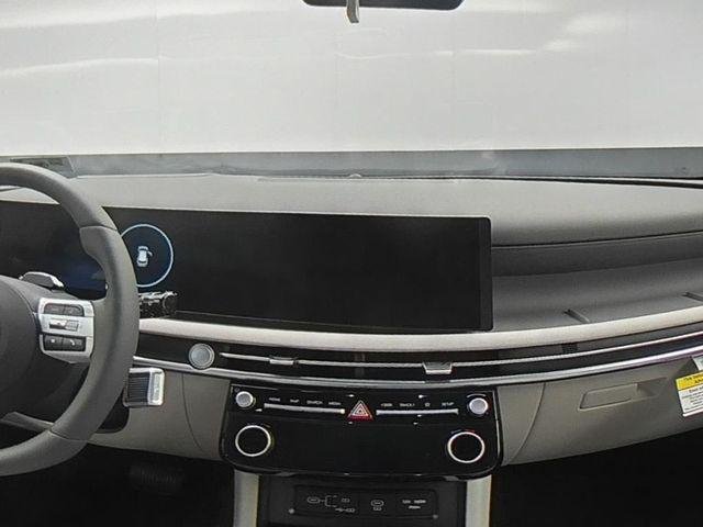 New 2026 White Hyundai Limited AWD image 34