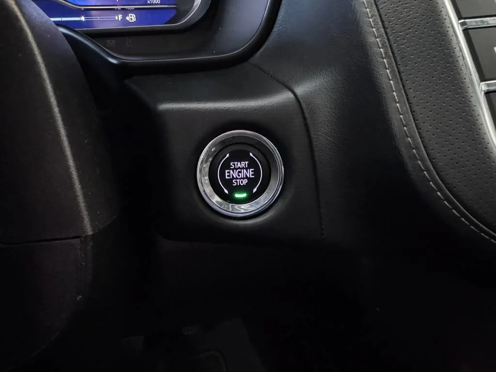 2023 Chevrolet Suburban Premier - Photo 26