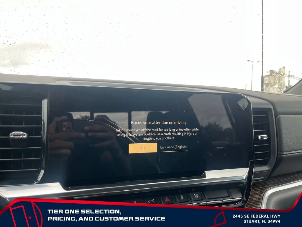 New 2026 Summit White GMC SLE image 29