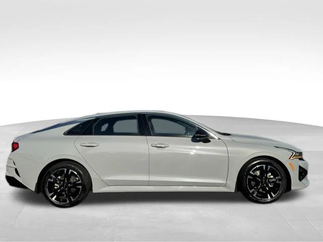 Used 2023 Gray Kia GT-Line image 9