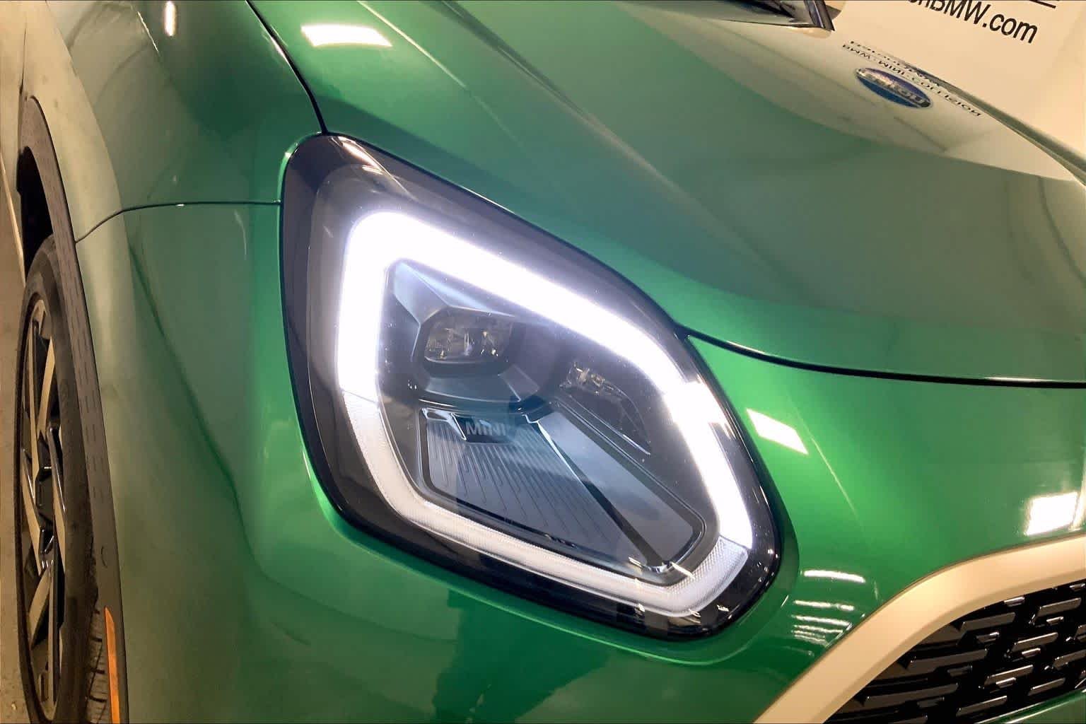 Certified Used 2025 British Racing Green IV Metallic MINI S image 27