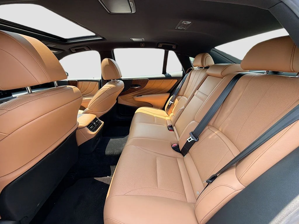 Used 2021 Quartz Lexus 500 Base image 26