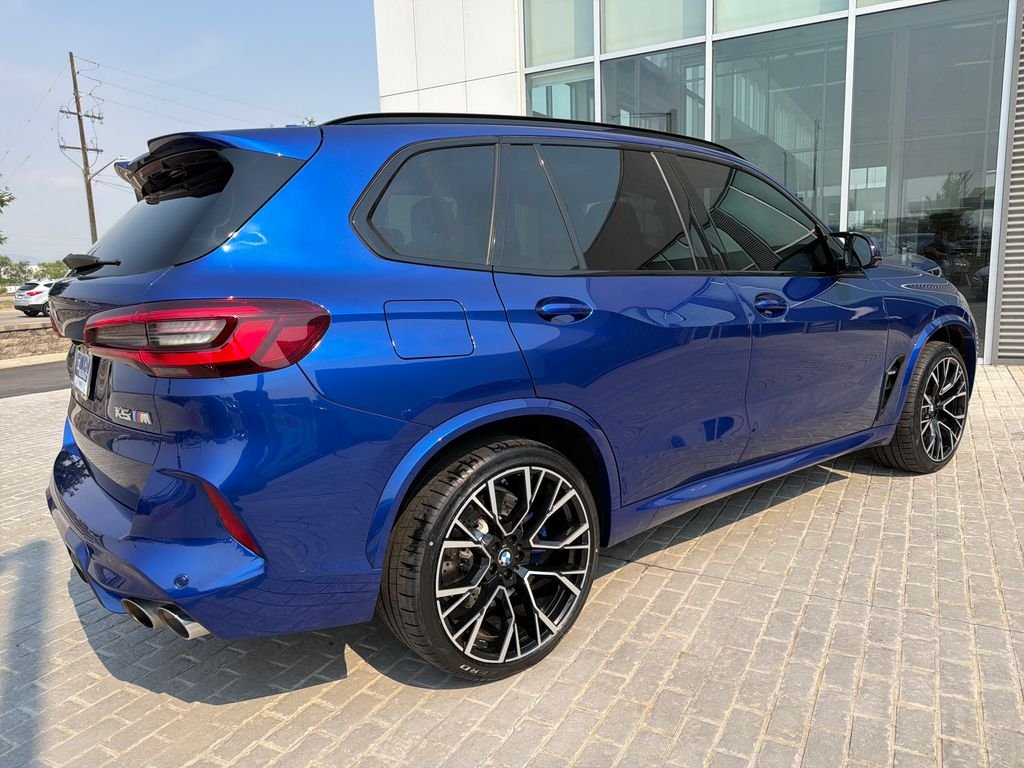 Used 2022 Blue Metallic BMW Base image 5