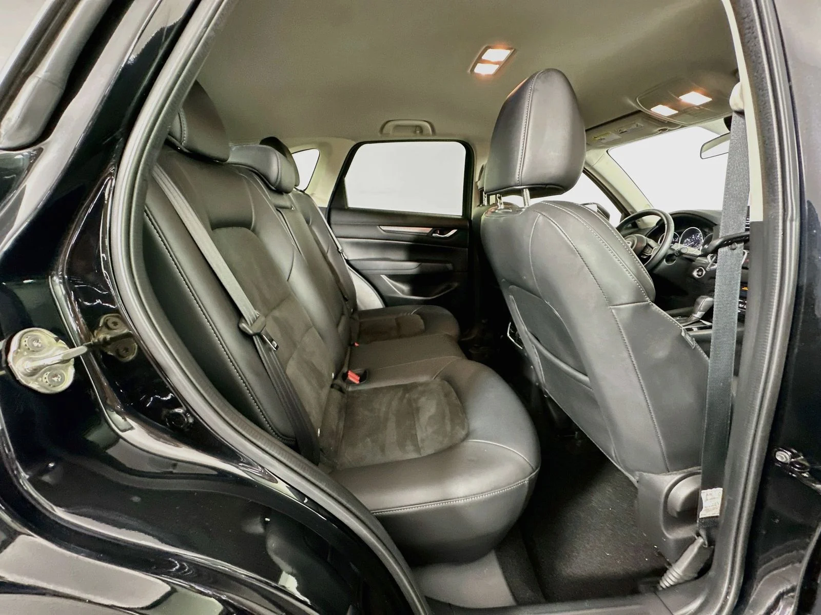Used 2021 Jet Black Mica Mazda Touring image 27