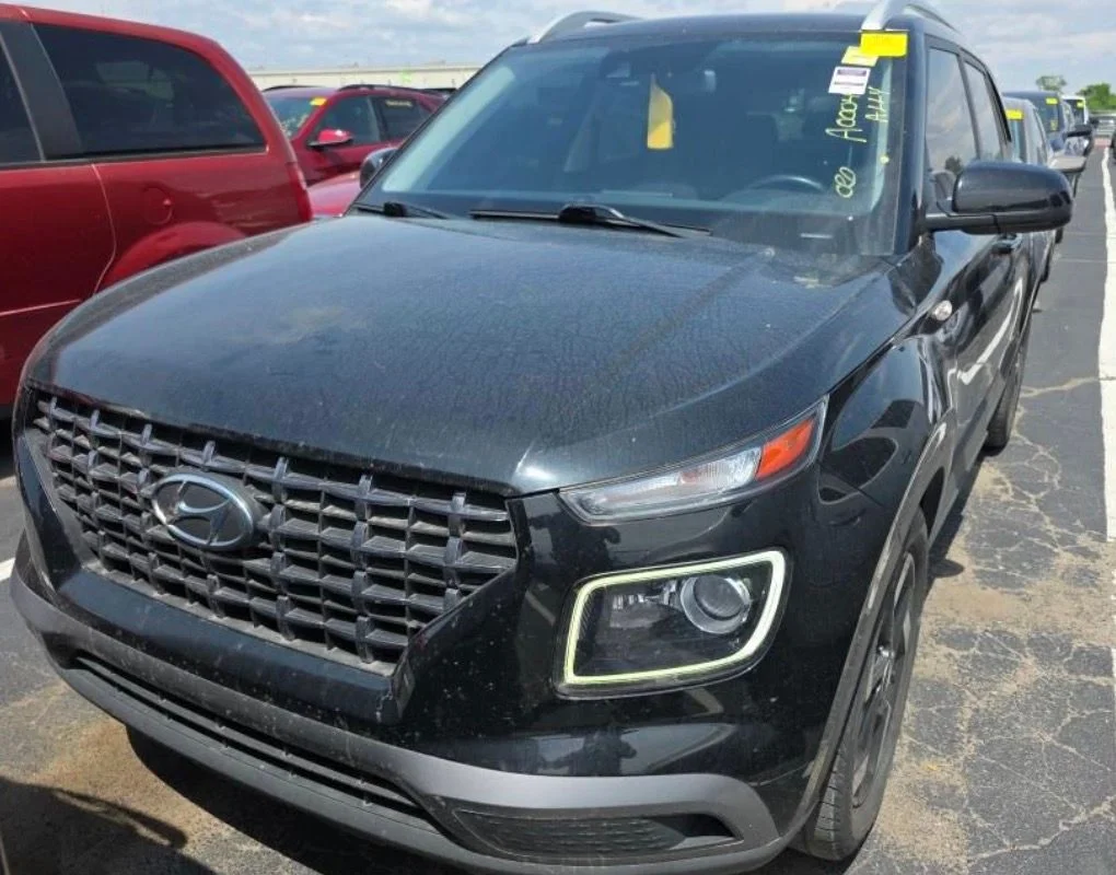 Used 2021 Black Hyundai SEL image 11