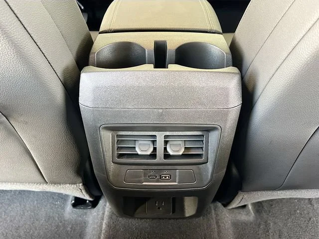 2026 GMC Canyon Denali - Photo 18