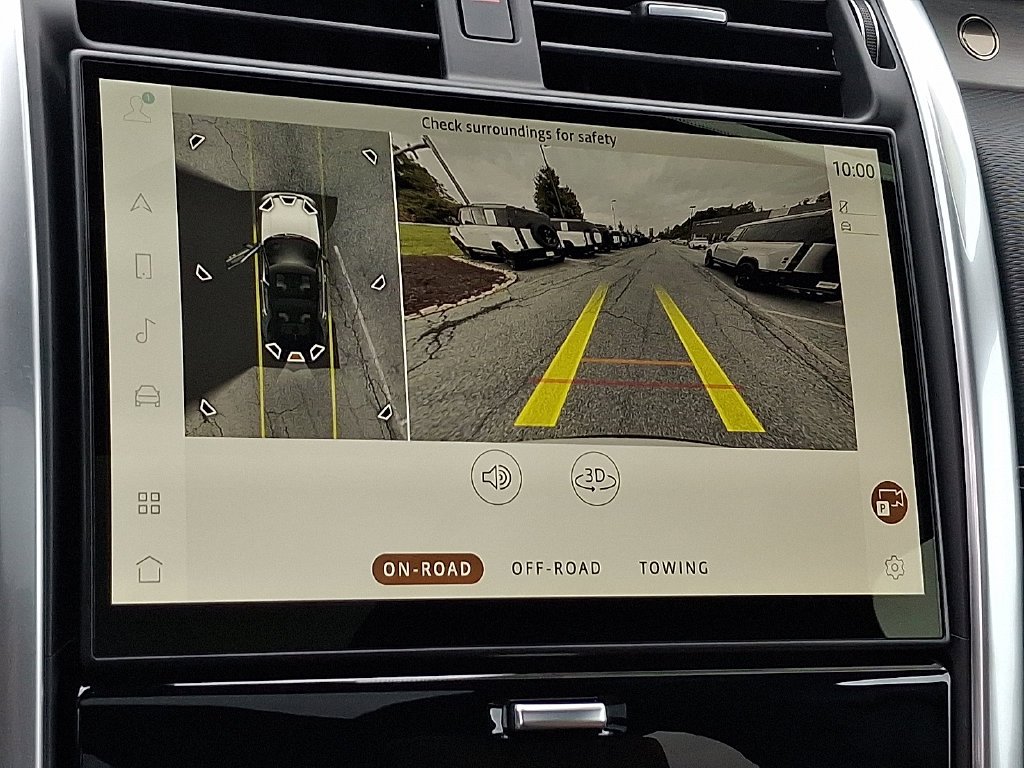 New 2026 Fuji White Land Rover Dynamic SE image 16