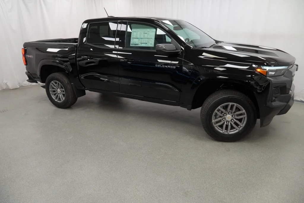 New 2026 Black Chevrolet LT image 6